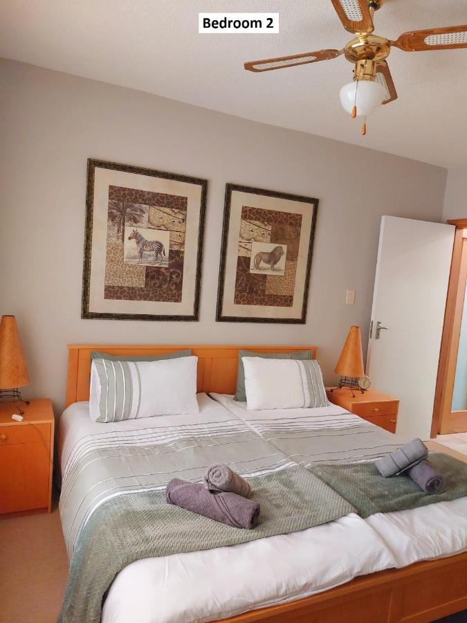 Central Self Catering ซวาคอปมุนด์ ภายนอก รูปภาพ