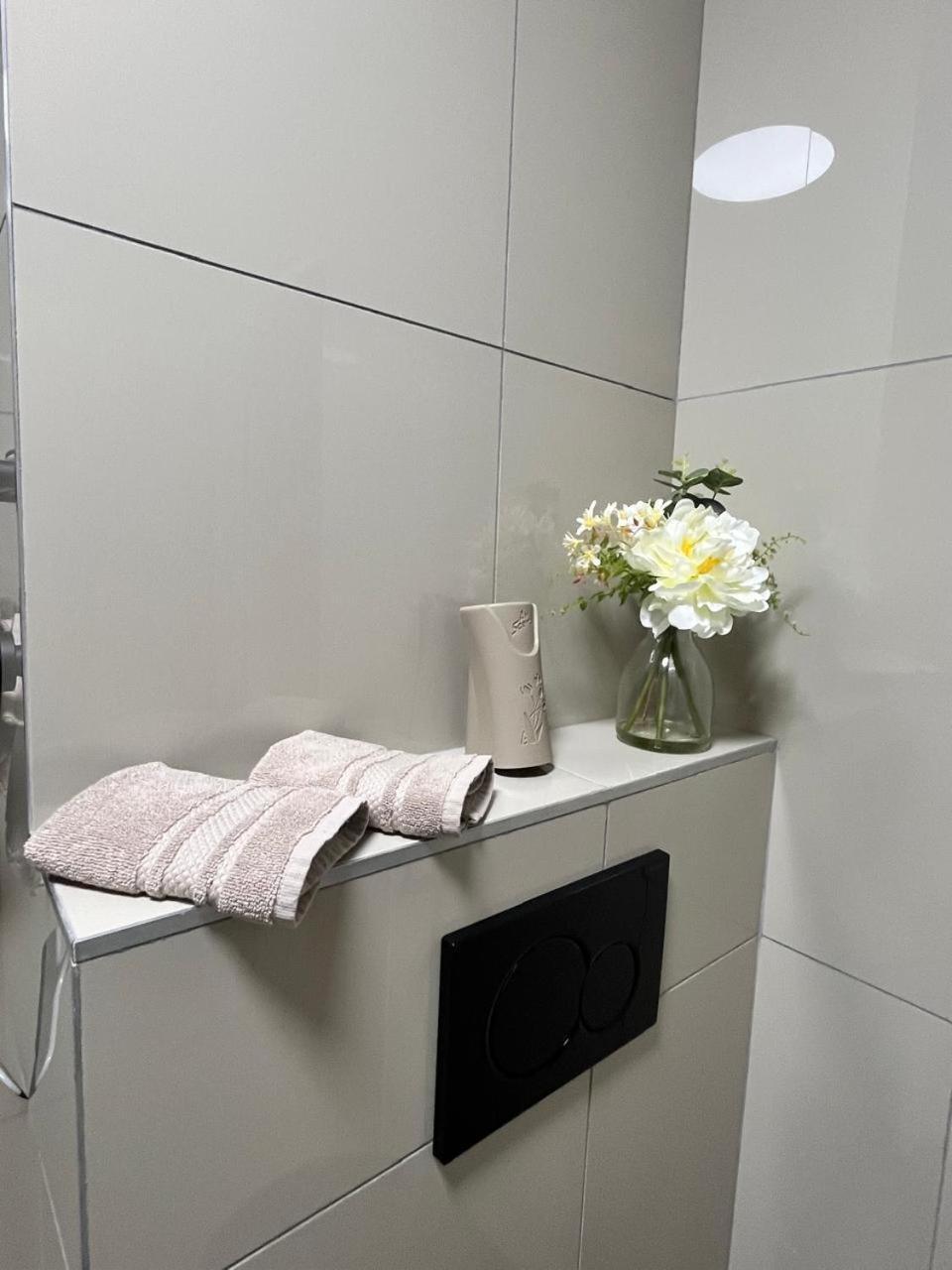 Central Self Catering ซวาคอปมุนด์ ภายนอก รูปภาพ